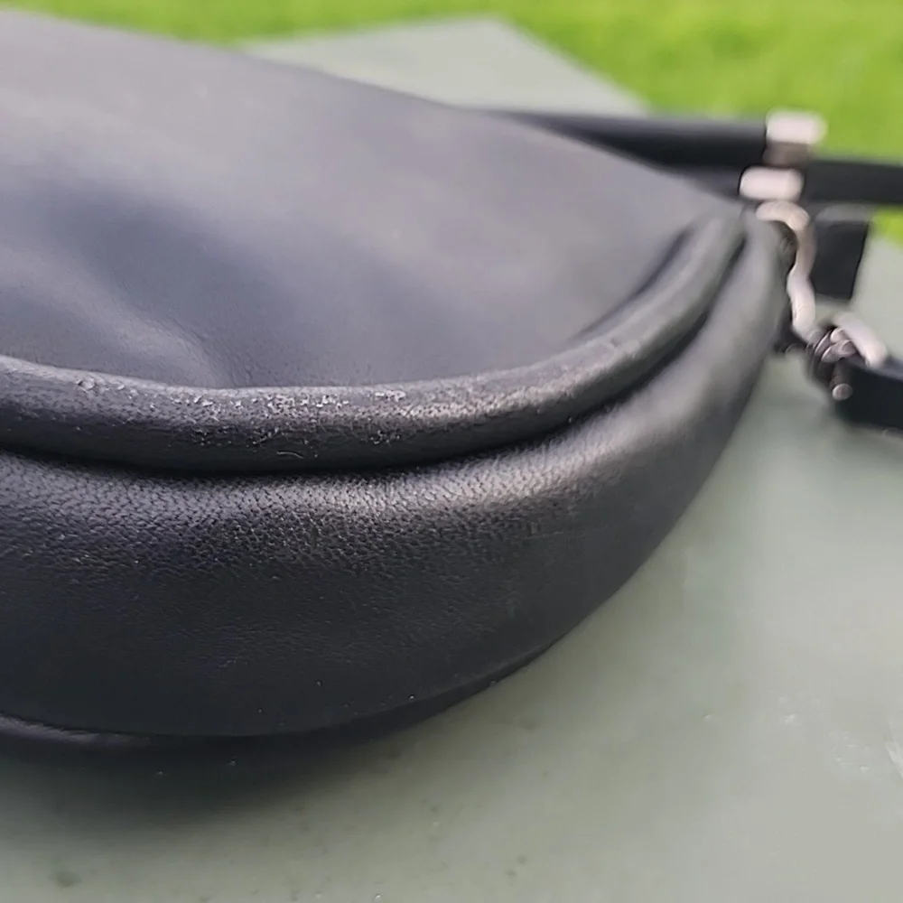 Vincent Camuto The Basha Black Leather Crossbody/ Shoulder Bag